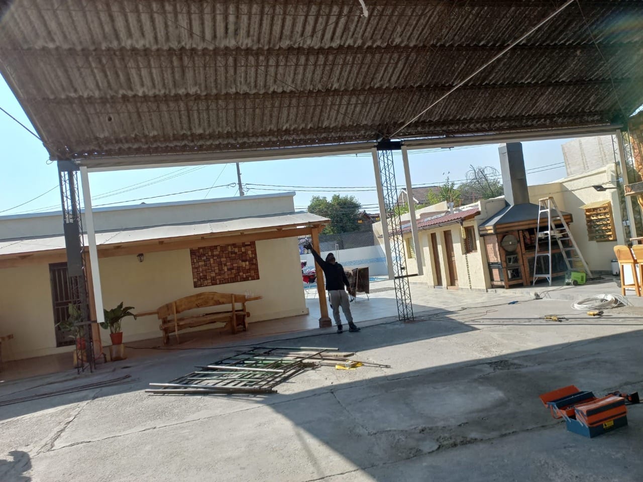 Instalacion cortinas industriales realizado por Sombra Hermanos